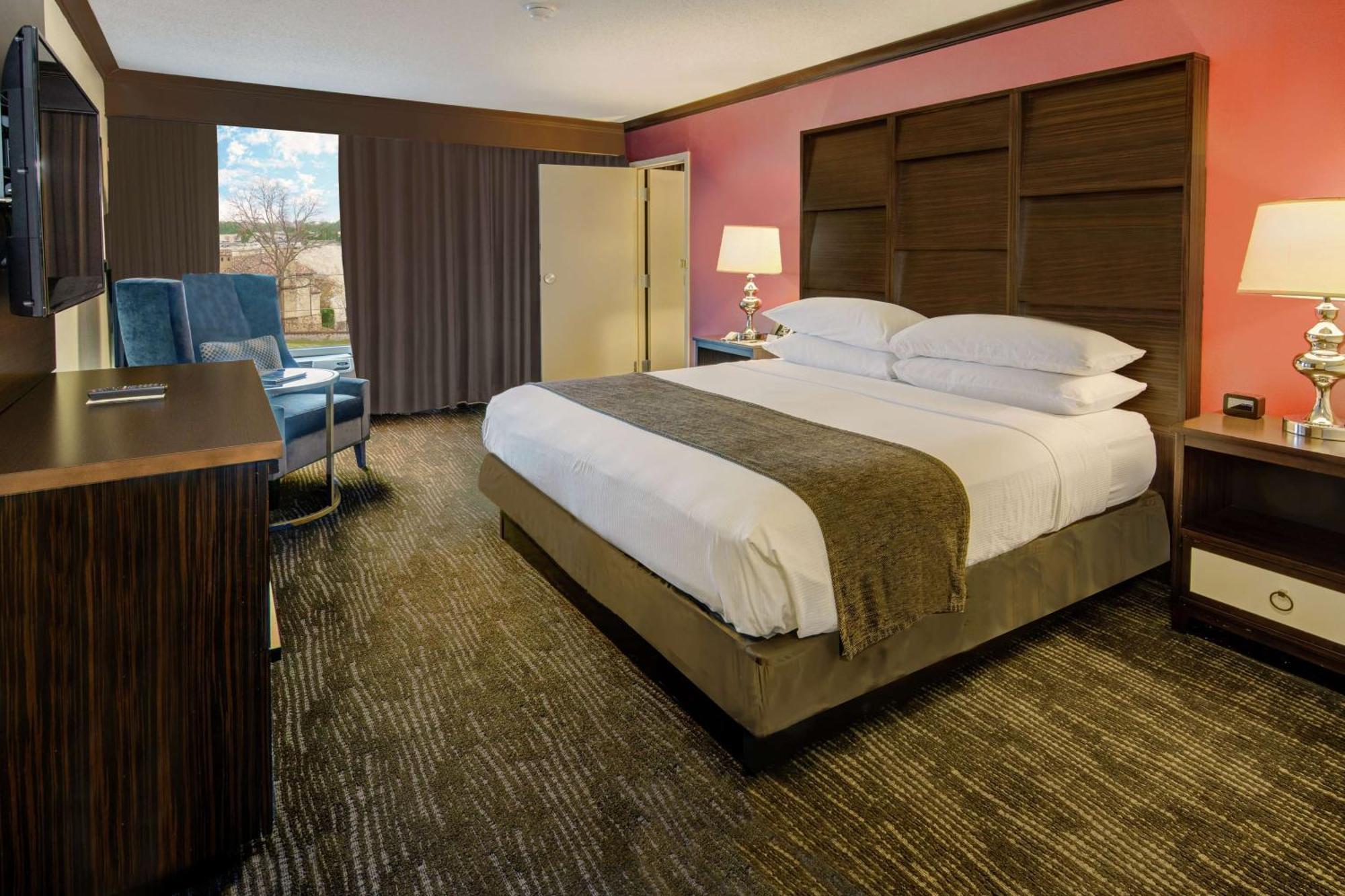 Doubletree By Hilton Decatur Riverfront Exterior foto